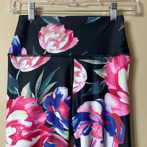 Carbon38 Romantic Floral High Rise Full Length Leggings - Picture 5 of 10